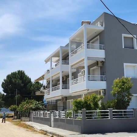 Seaside II Family Appartment Keramotí Esterno foto